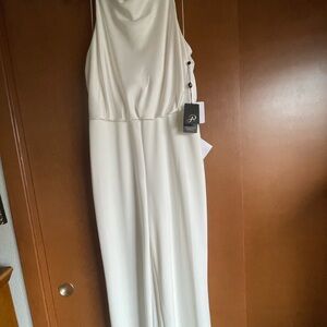 Elegant White Dress by Adrianna Papell size 8